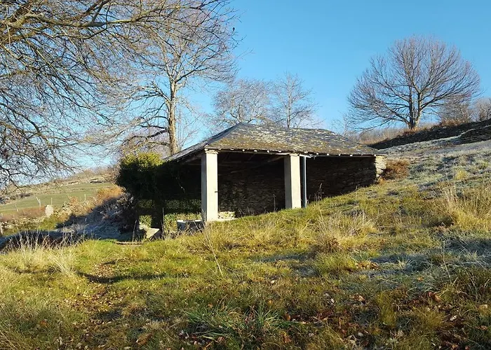 Otel O Trancallo Viana do Bolo